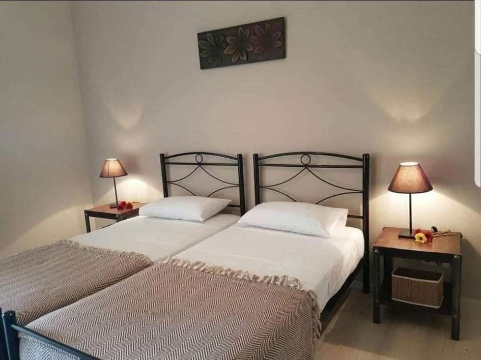 Guesthouse Emi Lygia  Bagian luar foto